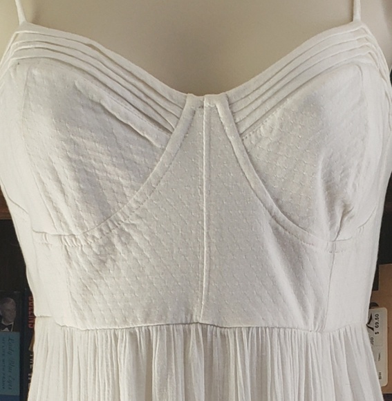 Beautiful sheer white high low dress - Picture 2 of 6